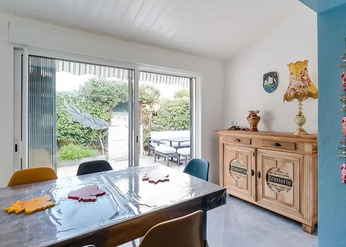 Villa Pavillon Climatise 6 Pers. Avec Parking & Velos A Gruissan - Fr-1-409-290